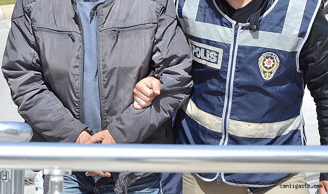 Bursa’da aracıyla lise öğrencisine çarparak ağır yaralayan kişi tutuklandı Bursa’da aracıyla lise öğrencisine çarparak ağır yaralayan kişi tutuklandı