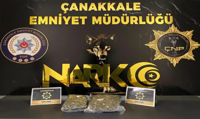 Çanakkale’de 1 kilo 700 gram uyuşturucu madde ele geçirildi Çanakkale’de 1 kilo 700 gram uyuşturucu madde ele geçirildi