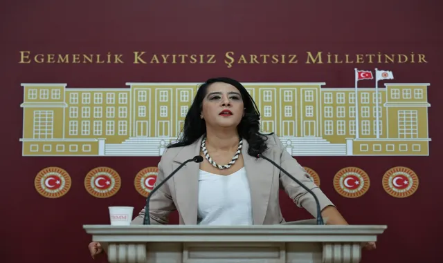 EMEP’li Demir’den "çözüm için birlikte mücadele" çağrısı EMEP’li Demir’den "çözüm için birlikte mücadele" çağrısı