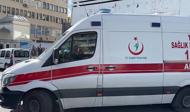 Esenyurt Belediye Meclisinde "yenidoğan çetesi" soruşturmasında adı geçen şahıslar hakkında konuşuldu Esenyurt Belediye Meclisinde "yenidoğan çetesi" soruşturmasında adı geçen şahıslar hakkında konuşuldu