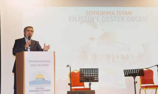 İstanbul’da "Soykırıma İsyan Filistin’e Destek Gecesi" düzenlendi İstanbul’da "Soykırıma İsyan Filistin’e Destek Gecesi" düzenlendi