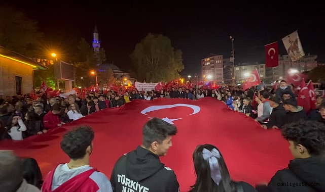 Karaman’da 29 Ekim Cumhuriyet Bayramı kutlamaları başladı Karaman’da 29 Ekim Cumhuriyet Bayramı kutlamaları başladı