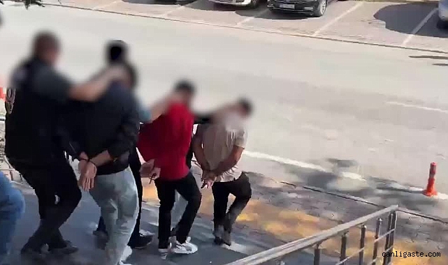 Kayseri’de "ucuza arsa" vaadiyle dolandırıcılık yapan 3 kişi tutuklandı Kayseri’de "ucuza arsa" vaadiyle dolandırıcılık yapan 3 kişi tutuklandı