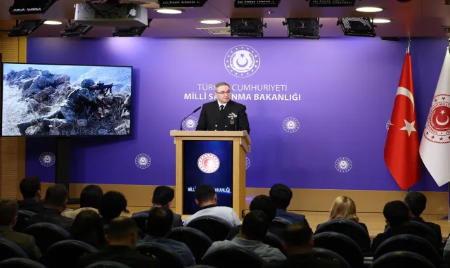 MSB’de basın bilgilendirme toplantısı yapıldı (2) MSB’de basın bilgilendirme toplantısı yapıldı (2)