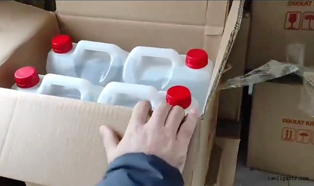 Samsun’da 1200 litre etil alkol ele geçirildi Samsun’da 1200 litre etil alkol ele geçirildi