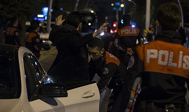 Kayseri’de Aranan 8 Şüpheli Yakalandı Kayseri’de Aranan 8 Şüpheli Yakalandı