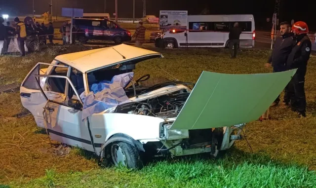 Sakarya’da karı kocanın öldüğü kazaya karışan otomobilin sürücüsü tutuklandı Sakarya’da karı kocanın öldüğü kazaya karışan otomobilin sürücüsü tutuklandı