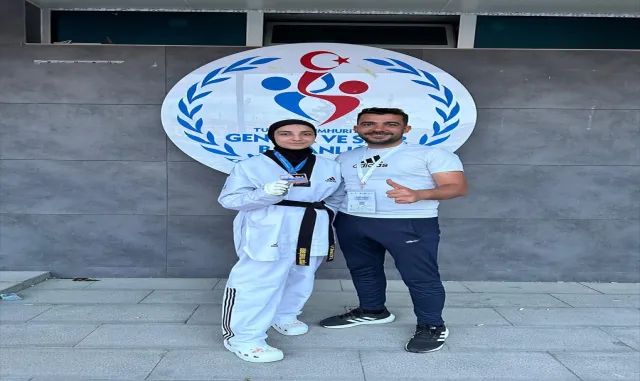 Sorgun’da tekvando antrenörü Yunus Türk’e milli takım antrenörlüğü teklifi geldi Sorgun’da tekvando antrenörü Yunus Türk’e milli takım antrenörlüğü teklifi geldi