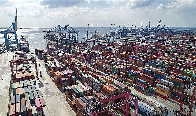 Türk lirasıyla dış ticaret hacmi 9 ayda 25 milyar dolara yaklaştı Türk lirasıyla dış ticaret hacmi 9 ayda 25 milyar dolara yaklaştı
