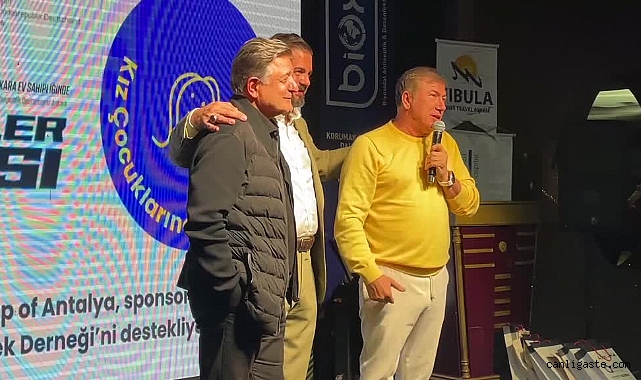 Yılmaz Vural ile Tanju Çolak, Antalya’da Efsaneler Kupası Futbol Turnuvası’nda barıştı Yılmaz Vural ile Tanju Çolak, Antalya’da Efsaneler Kupası Futbol Turnuvası’nda barıştı