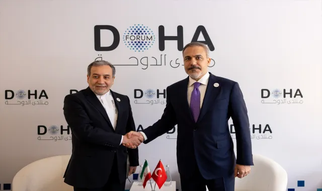 Dışişleri Bakanı Fidan, İranlı mevkidaşı Erakçi ile görüştü Dışişleri Bakanı Fidan, İranlı mevkidaşı Erakçi ile görüştü