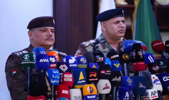 Irak’tan "Haşdi Şabi’ye bağlı milis güçlerin Suriye’ye girdiği" iddialarına yalanlama Irak’tan "Haşdi Şabi’ye bağlı milis güçlerin Suriye’ye girdiği" iddialarına yalanlama