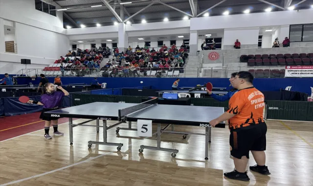 Özel Sporcular Türkiye Masa Tenisi Şampiyonası, Antalya’da başladı Özel Sporcular Türkiye Masa Tenisi Şampiyonası, Antalya’da başladı