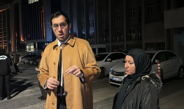 Zonguldak’ta Afgan işçinin cesedinin yanmış halde bulunmasına ilişkin 6 sanığın yargılanması sürdü Zonguldak’ta Afgan işçinin cesedinin yanmış halde bulunmasına ilişkin 6 sanığın yargılanması sürdü