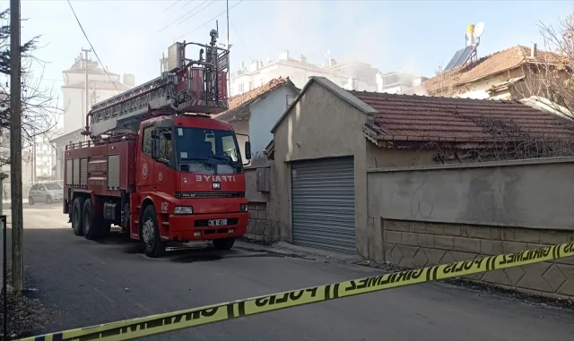 Karaman’da müstakil evde çıkan yangın söndürüldü Karaman’da müstakil evde çıkan yangın söndürüldü