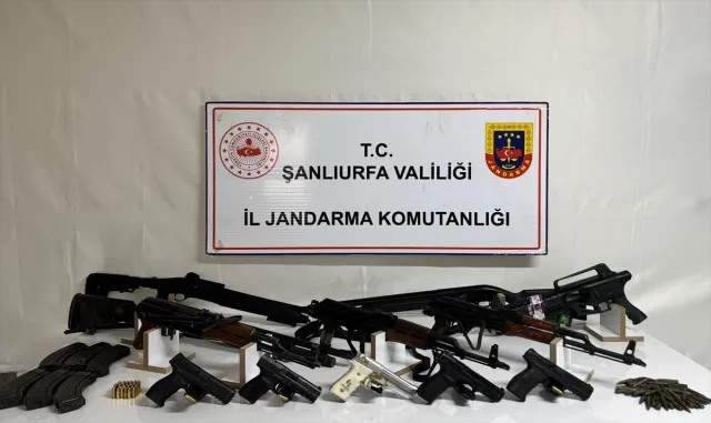 Şanlıurfa’da silah kaçakçılığı operasyonunda 6 zanlı yakalandı Şanlıurfa’da silah kaçakçılığı operasyonunda 6 zanlı yakalandı