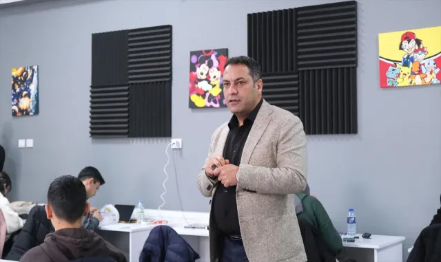 Sorgun Belediye Başkanı Ekinci, gençlerle buluştu Sorgun Belediye Başkanı Ekinci, gençlerle buluştu