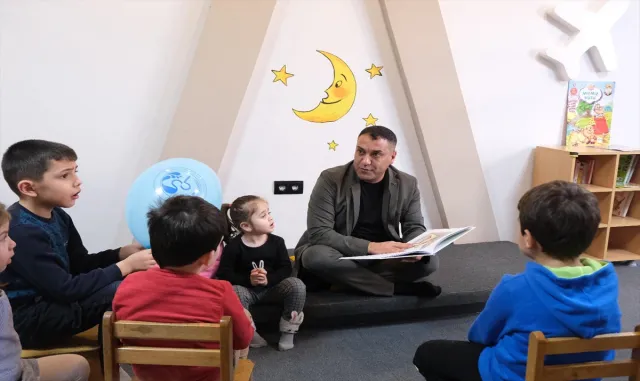 Sorgun Belediye Başkanı Ekinci, kütüphanede çocuklarla bir araya geldi Sorgun Belediye Başkanı Ekinci, kütüphanede çocuklarla bir araya geldi
