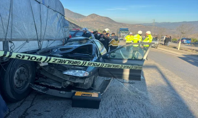 Tokat’ta trafik kazasında 1 kişi öldü, 4 kişi yaralandı Tokat’ta trafik kazasında 1 kişi öldü, 4 kişi yaralandı
