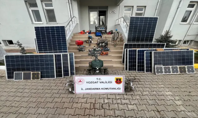 Yozgat’ta hırsızlık şüphelisi yakalandı Yozgat’ta hırsızlık şüphelisi yakalandı