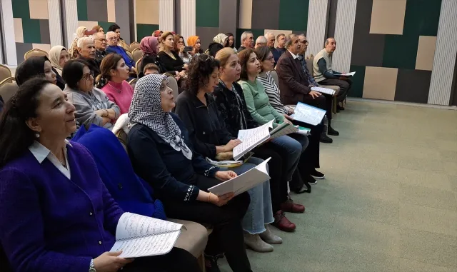 Beypazarı’nda "Türk Sanat Müziği Gönüllüler Korosu" yeniden çalışmalara başladı Beypazarı’nda "Türk Sanat Müziği Gönüllüler Korosu" yeniden çalışmalara başladı