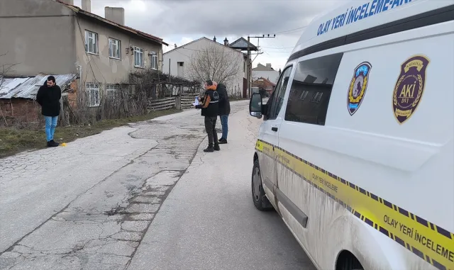 Kütahya'da 3 aylık hamile eşini av tüfeğiyle yaralayan şüpheli tutuklandı