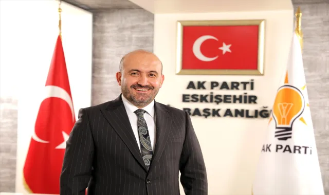 AK Parti'li Albayrak, yeni Çevre, Şehircilik ve İklim Değişikliği Müdürlüğü binasının yapılacağını duyurdu