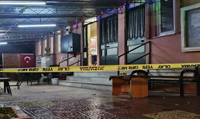 Bursa'da 1 kişinin öldüğü silahlı kavganın güvenlik kamerası görüntüleri ortaya çıktı