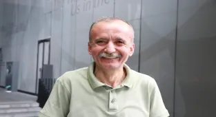 DOSYA HABER/YEDİ İKLİM DÖRT KÖŞEDE TÜRKÇENİN SERÜVENİ - Şair ve yazar Osman Özbahçe, İsmet Özel'in şiir anlayışına dair değerlendirmelerde bulundu: