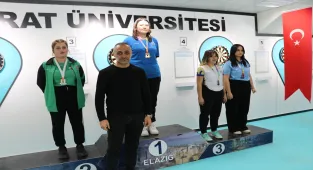 Elazığ'da düzenlenen Ünilig Dart Türkiye Şampiyonası sona erdi