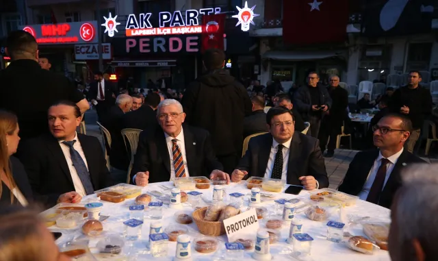 İYİ Parti Genel Başkanı Dervişoğlu, Çanakkale'de iftar programına katıldı