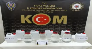 Sivas'ta 50 litre kaçak alkol ele geçirildi