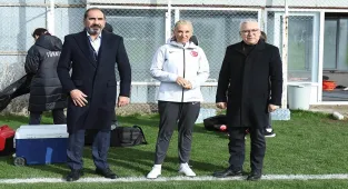 A Milli Kadın Futbol Takımı, Slovenya maçının hazırlıklarına başladı 