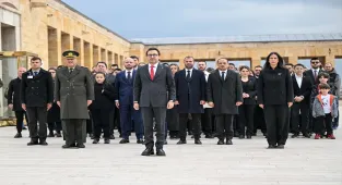 Anadolu Ajansı 105'inci yaşında Anıtkabir'de