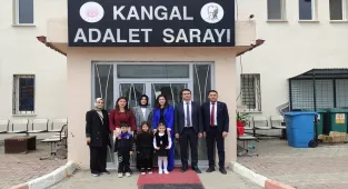 Kangal'da 23 Nisan Ulusal Egemenlik ve Çocuk Bayramı kutlandı