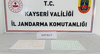 Kayseri'de uyuşturucu operasyonunda 3 şüpheli yakalandı