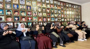 Kırşehir Şehit Aileleri Derneği, 196 şehit için mevlit programı düzenledi