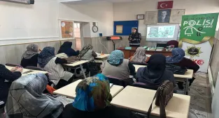 Niğde'de uyuşturucu kullanımını önlemeye yönelik bilgilendirme yapıldı