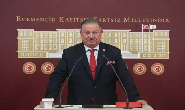 Yeniden Refah Partili Bekin,