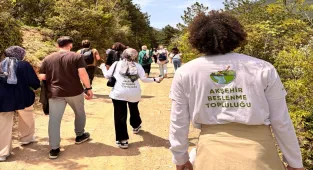 Akşehir'de sağlıklı yaşam için doğada yürüyüş etkinliği yapıldı 