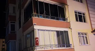 Beypazarı'nda bir evde çıkan yangın hasara neden oldu