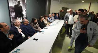 Küçükçekmece'de binadaki hırsızlık anı güvenlik kamerasında