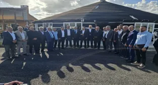 MHP Sivas Milletvekili Özyürek, muhtarlarla bir araya geldi