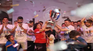 Nevşehir'de Suvermez Kapadokyaspor'un Nesine 3. Lig'e yükselmesi kutlandı