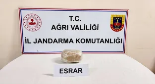 Ağrı'da yol kontrolünde uyuşturucu ele geçirildi