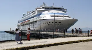 Astoria Grande kruvaziyeri bu yıl ilk kez Sinop'a geldi