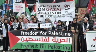 Berlin'de, Filistin'e destek gösterileri düzenlendi