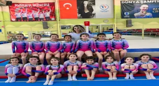 Beypazarı'nda ilkokul öğrencileri cimnastikte Ankara birincisi oldu