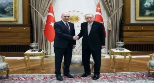 Cumhurbaşkanı Erdoğan, TBMM Başkanı Kurtulmuş'u kabul etti