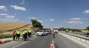 Edirne'de trafik kazasında hayatını kaybeden 5 kişinin cenazeleri defnedildi